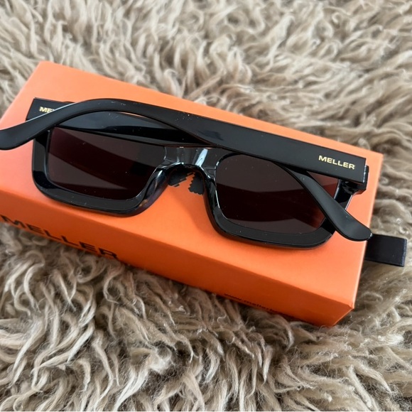 Meller Nayah Sunglasses 💫 Brand New - Picture 3 of 3